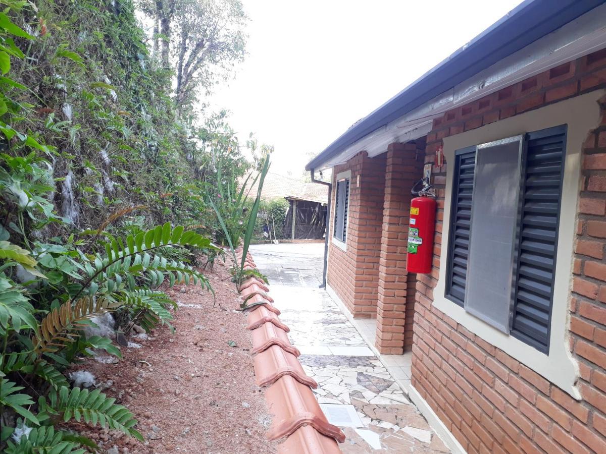 Pousada Vila Rica Cunha Exteriör bild