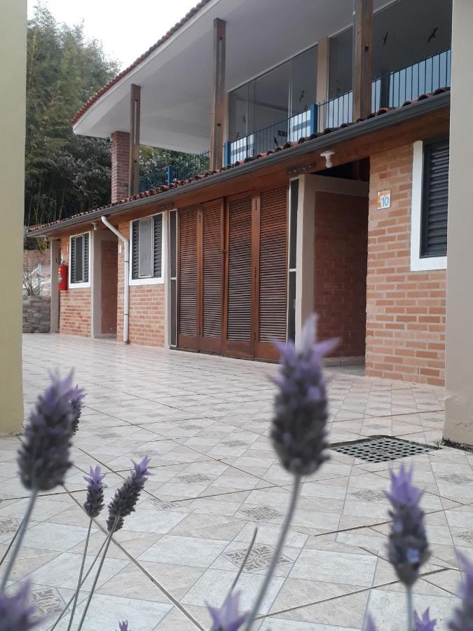 Pousada Vila Rica Cunha Exteriör bild