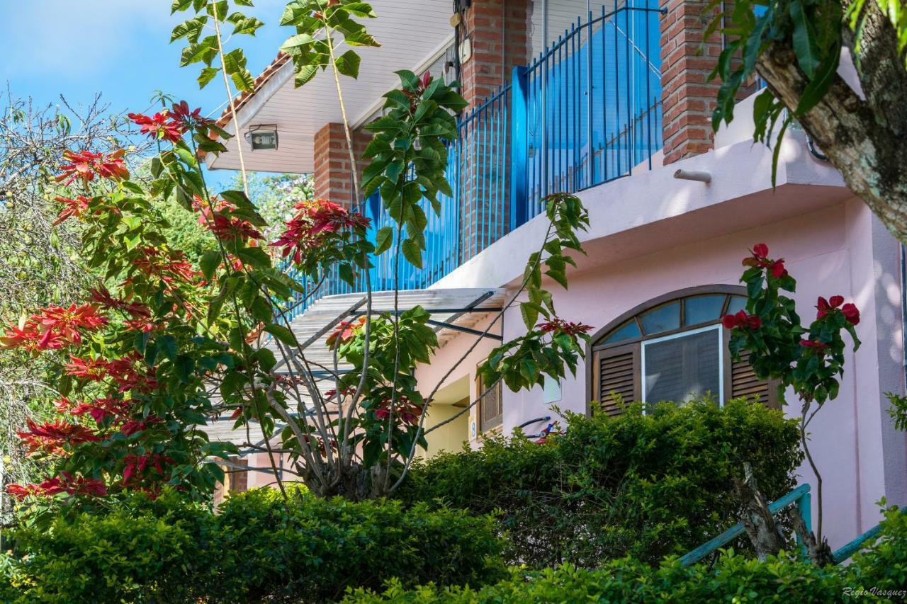 Pousada Vila Rica Cunha Exteriör bild