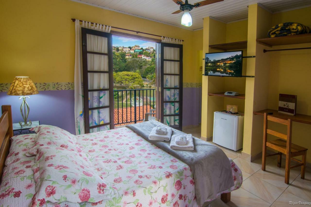 Pousada Vila Rica Cunha Exteriör bild
